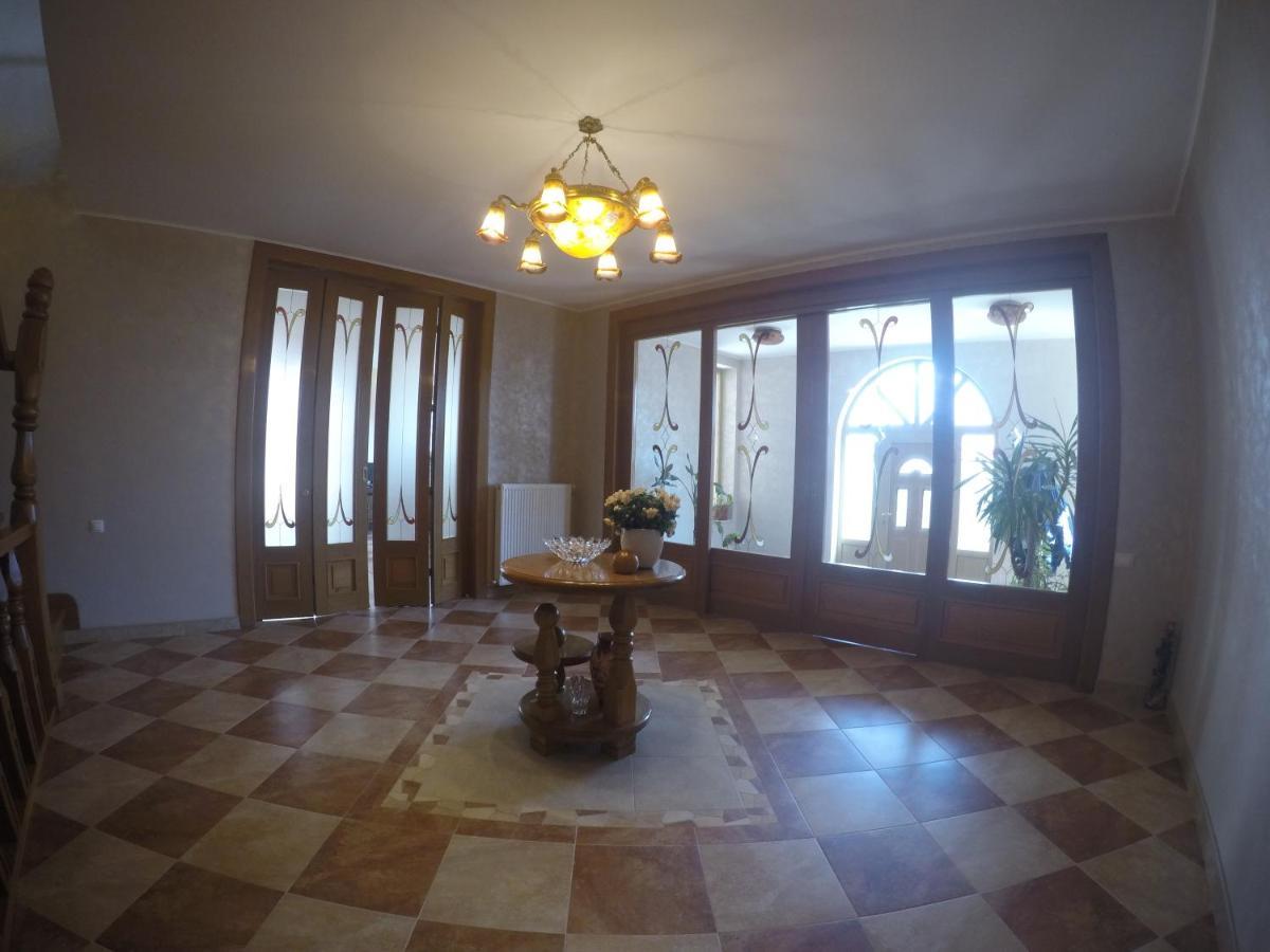 Bed and Breakfast Casa Edwin Constanţa Exterior foto