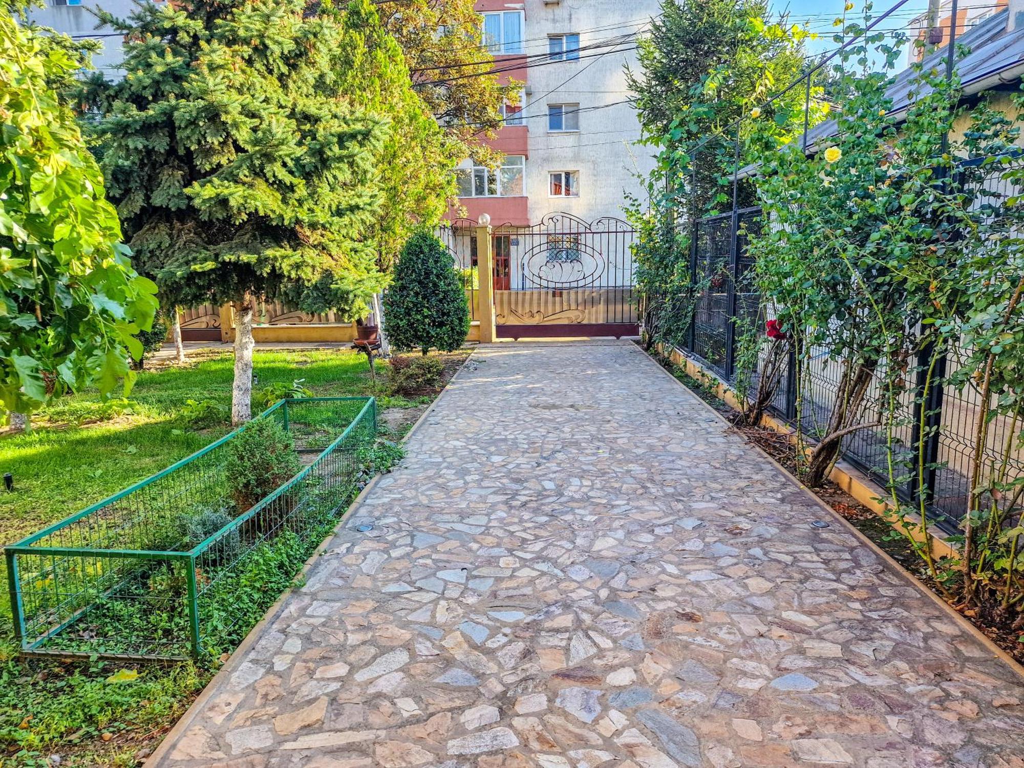 Bed and Breakfast Casa Edwin Constanţa Exterior foto